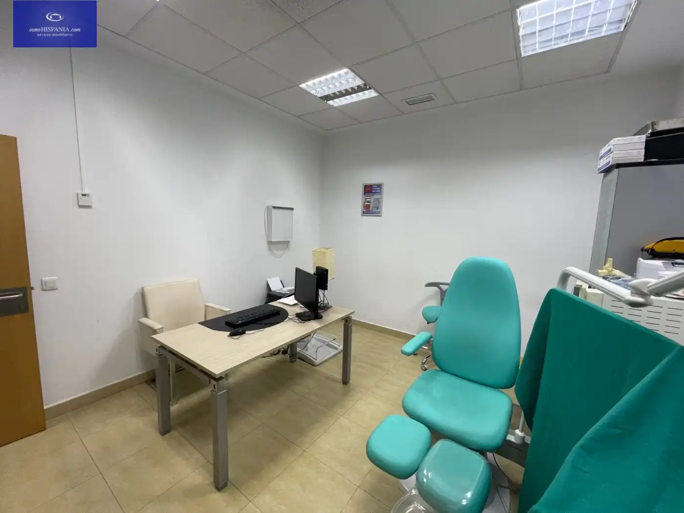 Local de lloguer en Cádiz amb Aire condicionat