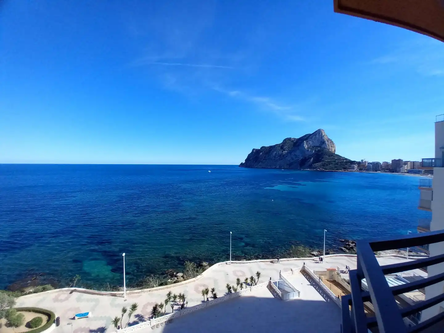 Vista exterior de Estudio en venta en Calpe / Calp con Terraza y Lavadora