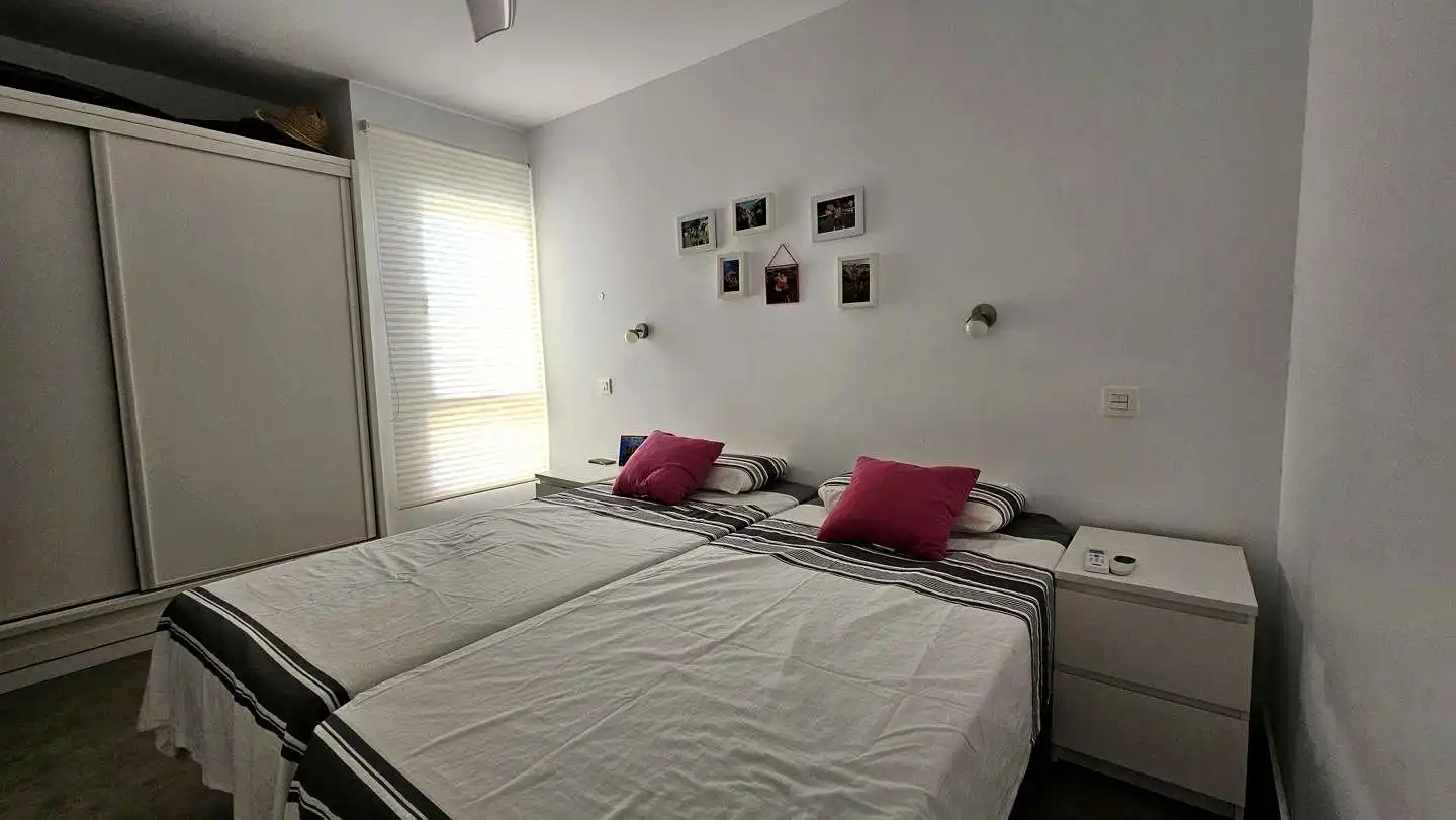 Habitación de Dúplex de alquiler en San Bartolomé de Tirajana con Aire acondicionado, Jardín privado y Terraza