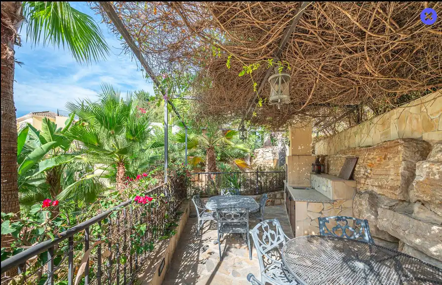 Terraza de Casa o chalet en venta en Istán con Aire acondicionado, Jardín privado y Piscina