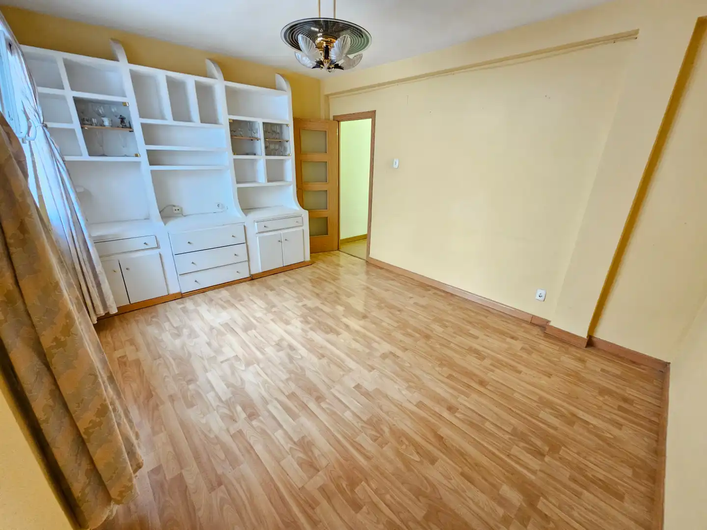 Flat for sale in Granada