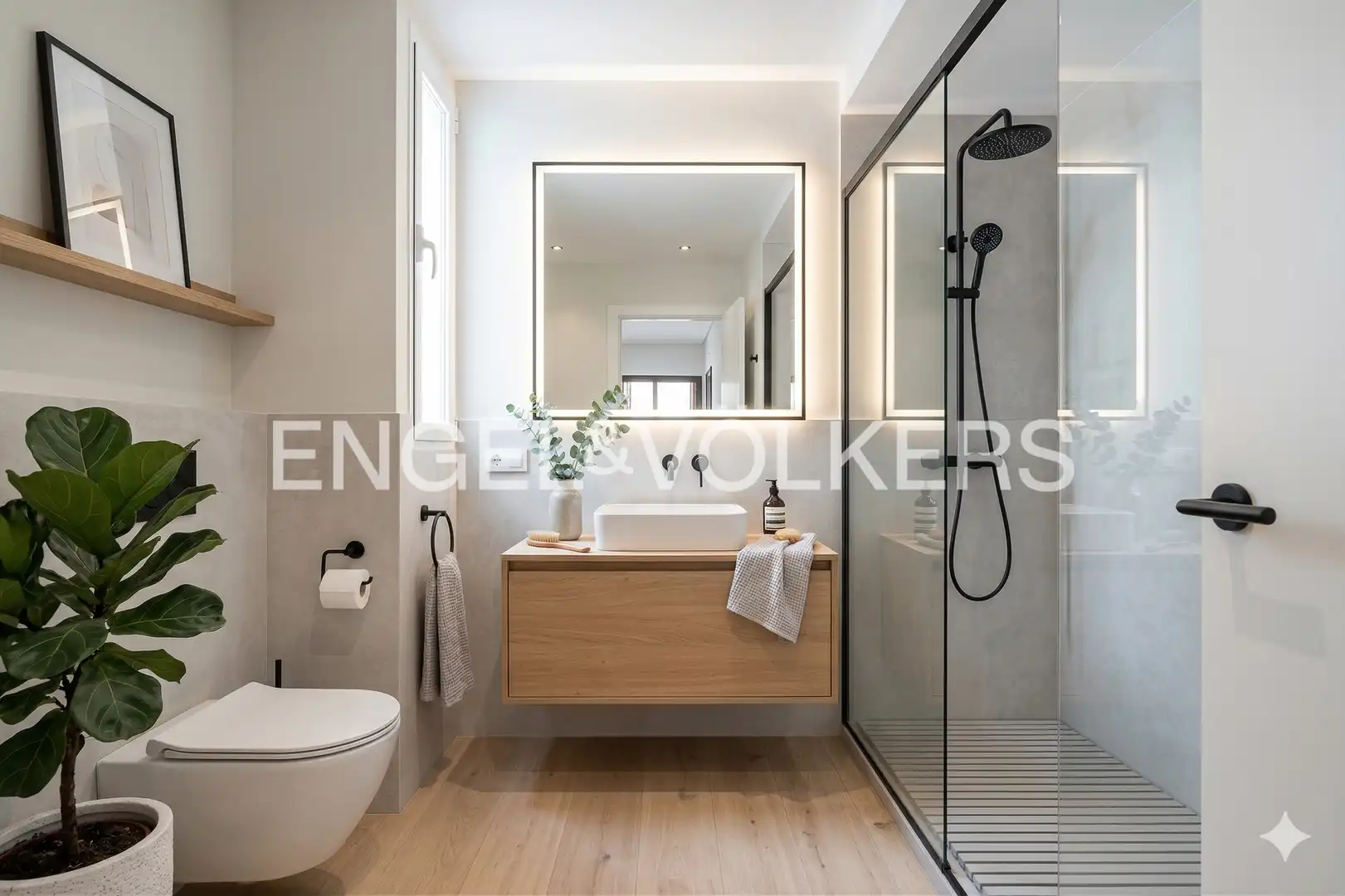 Baño de Piso en venta en Donostia - San Sebastián  con Calefacción y Balcón
