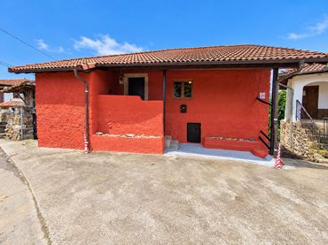 Casa con balcone in vendita a Belmonte de Miranda