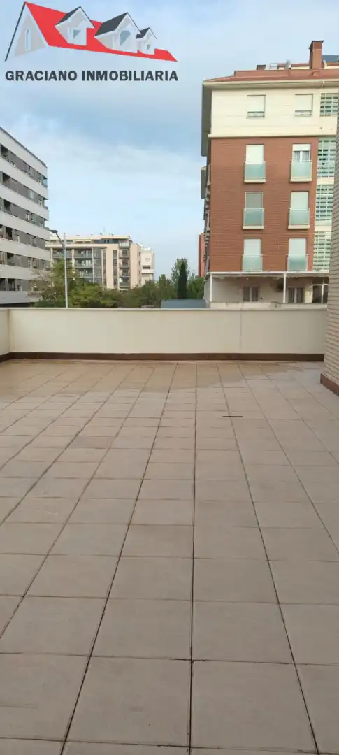 Wohnung mit Pool zum Verkauf in Avenida de la Ilustración, imagen 18