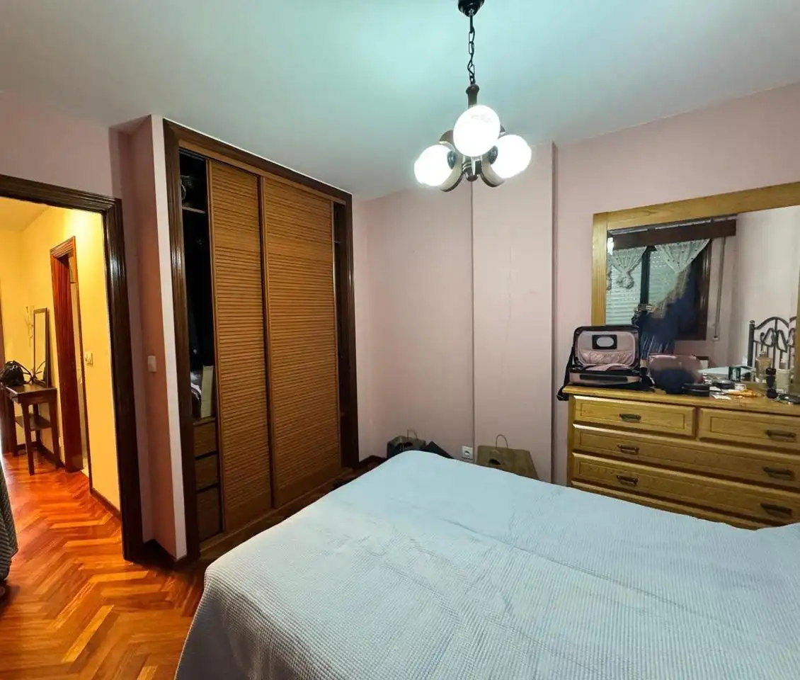 Habitación de Piso de alquiler en A Coruña Capital  con Amueblado
