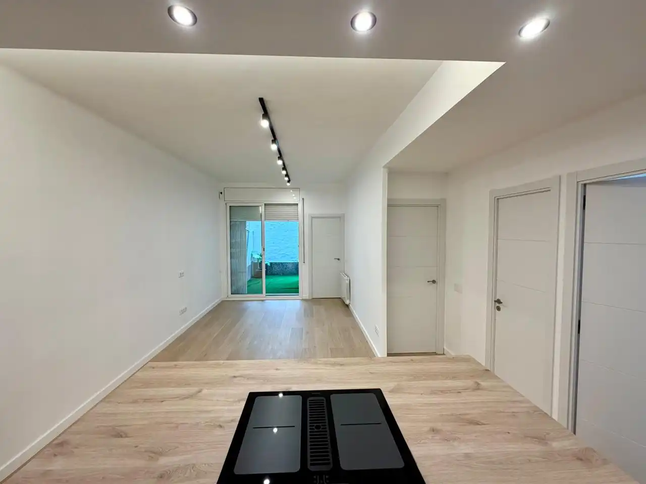 Piso en venta en Montcada i Reixac con Calefacción, Parquet y Terraza