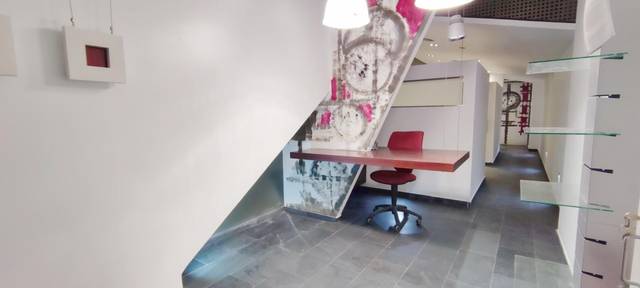 Local comercial en Alquiler en Calle de la Bruguera en Calella