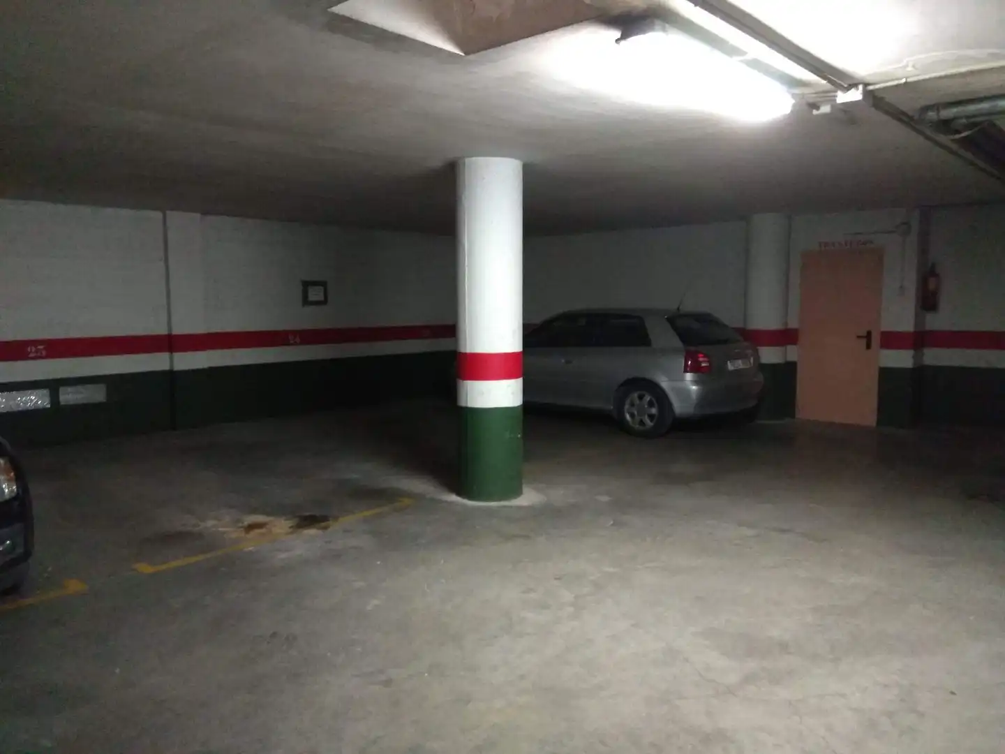 Aparcament de Garatge en venda en Huesca