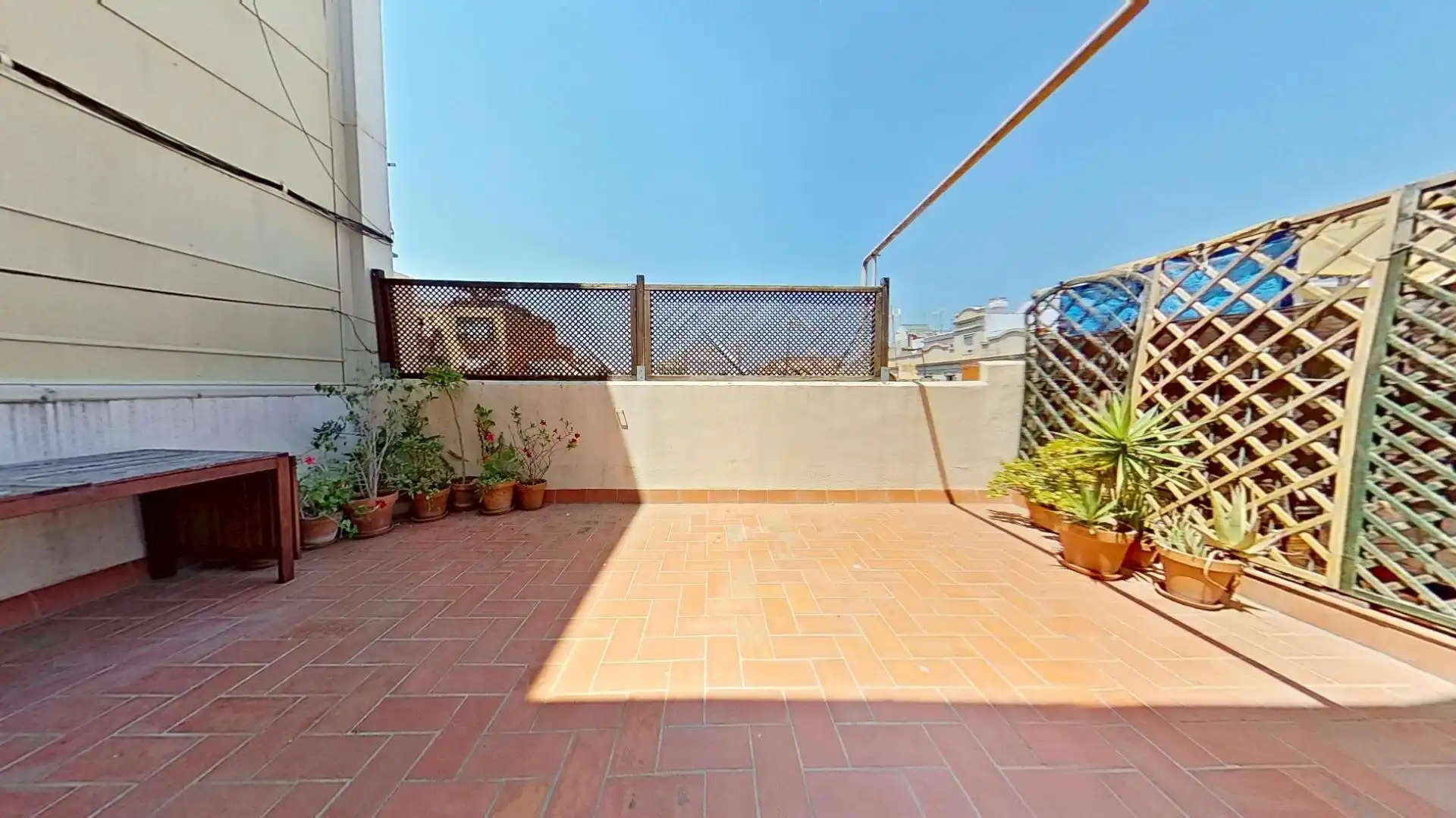 Terrassa de Àtic en venda en Barcelona amb Parquet i Terrassa