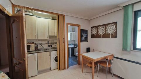 Foto 3 de Estudi de lloguer a San Bernardo, Salamanca Capital