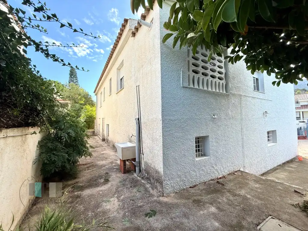 Casa o chalet en venta en Calle Dels Xipres, El Balcó - Jaume I