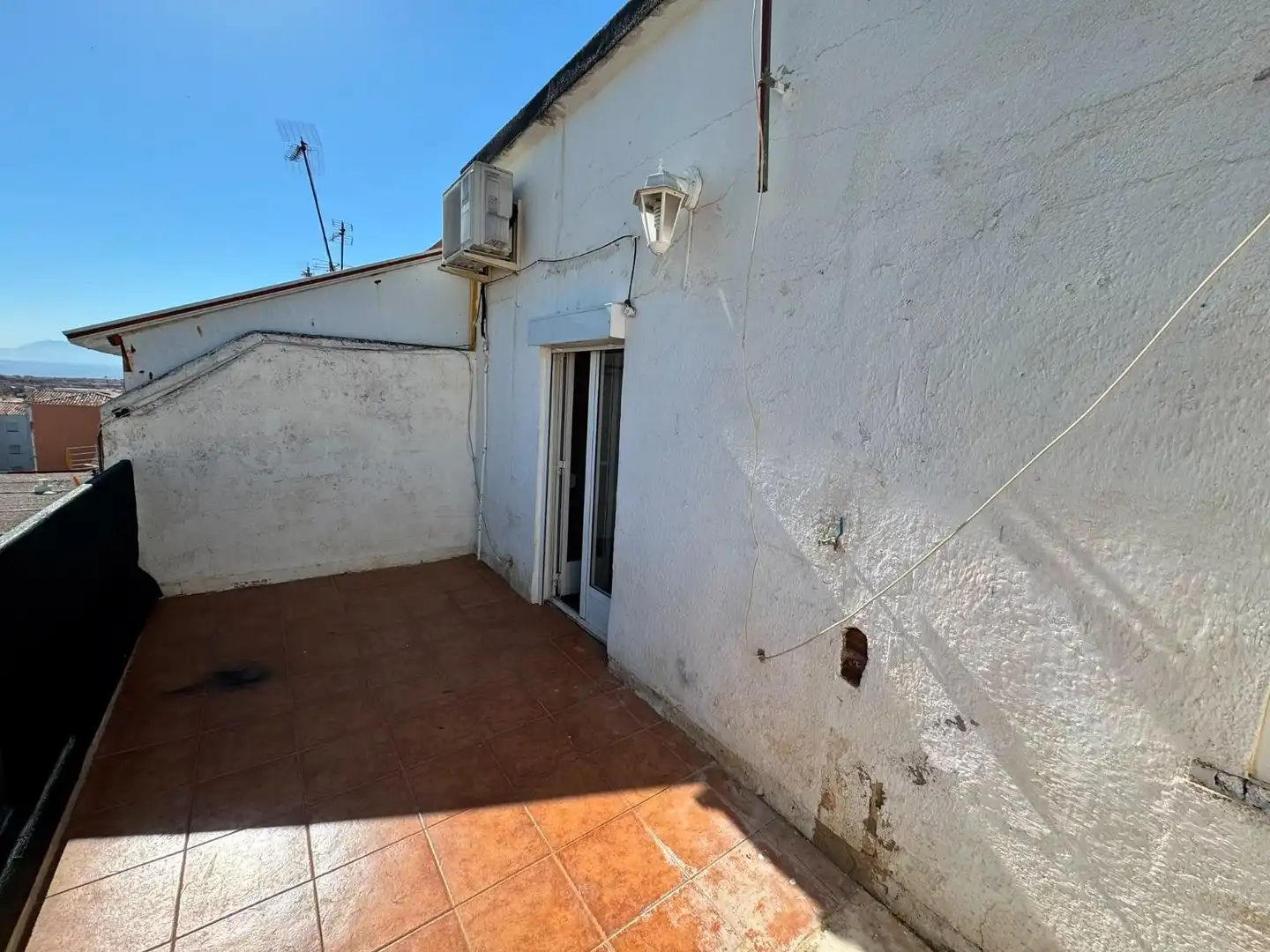 Vista exterior de Piso en venta en Jaén