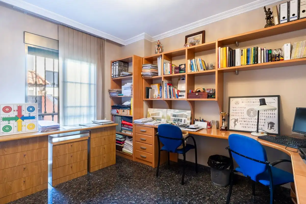 Casa adosada en venta en Alaquàs con Aire acondicionado, Calefacción y Terraza