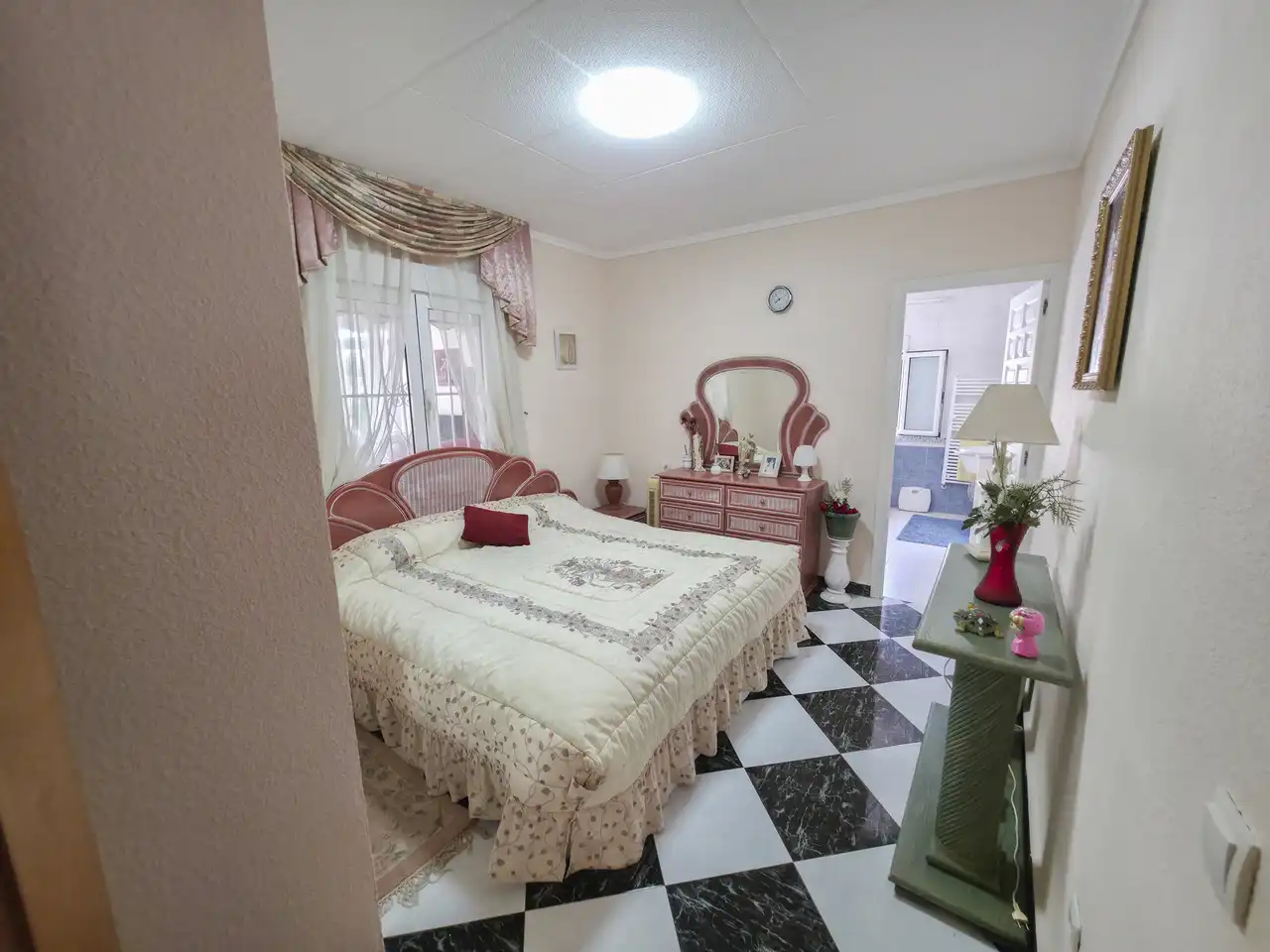 Dormitori de Casa o xalet en venda en Torrevieja