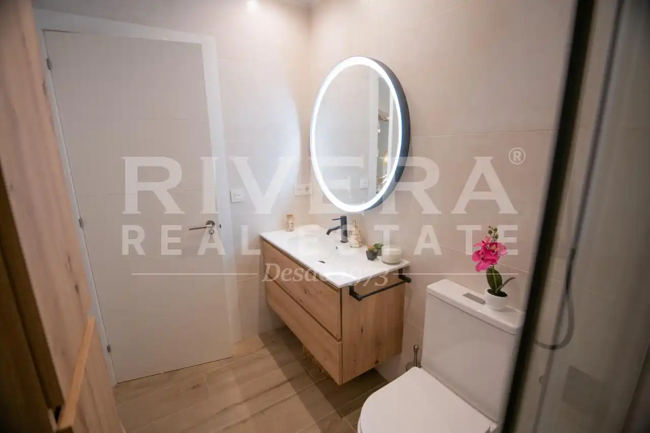 Bathroom of Duplexes for sale in Nigrán  with Heating, Parquet flooring and Storage room