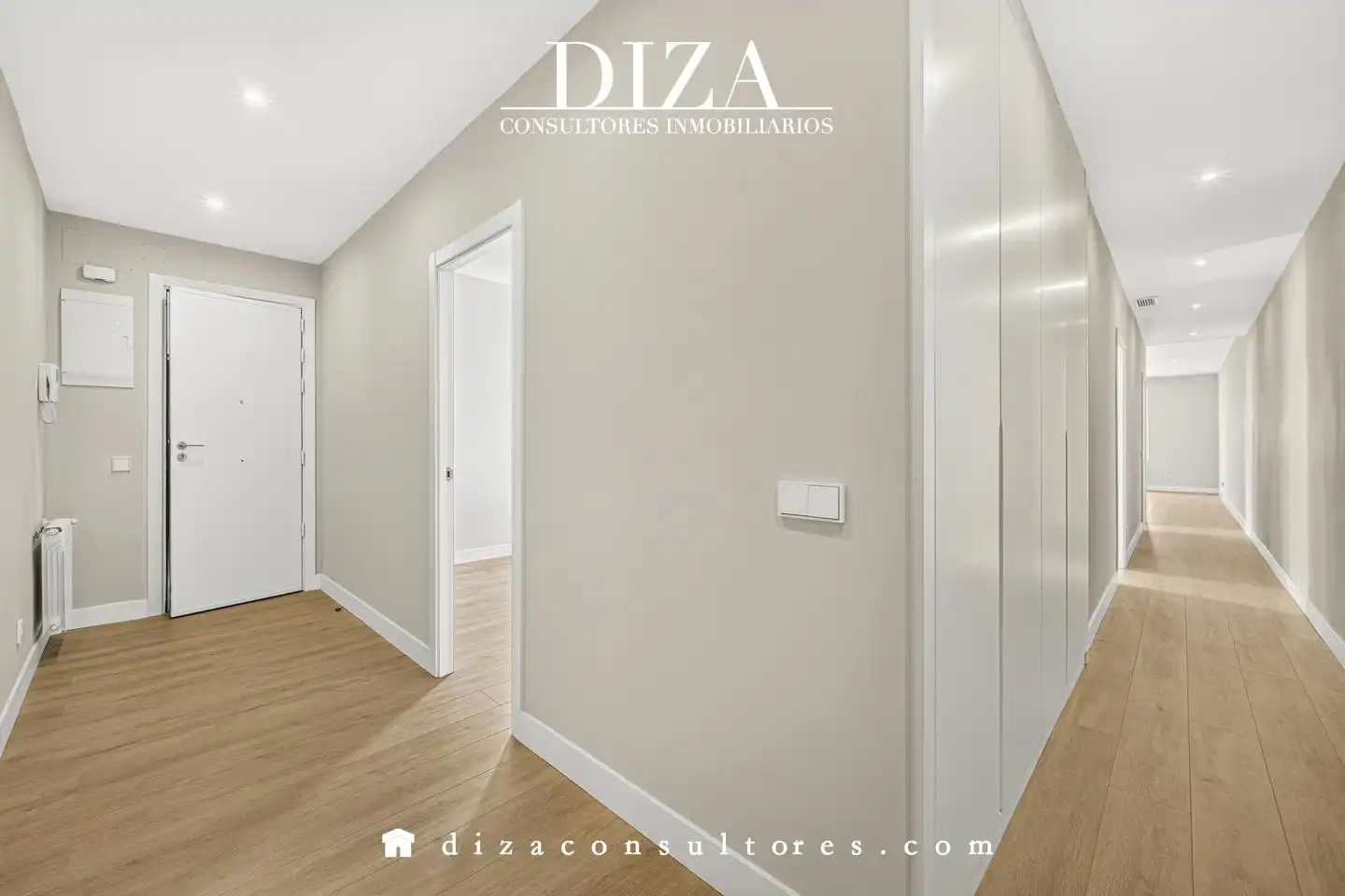 Flat for rent in Calle de Ibiza, Ibiza de Madrid