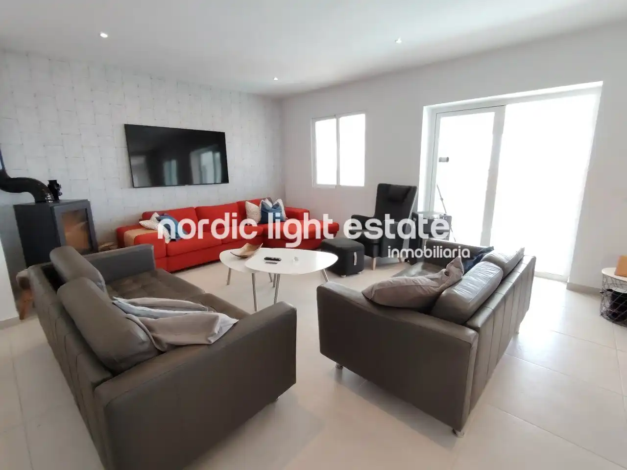 Sala de estar de Casa o chalet en venta en Nerja con Terraza y Piscina