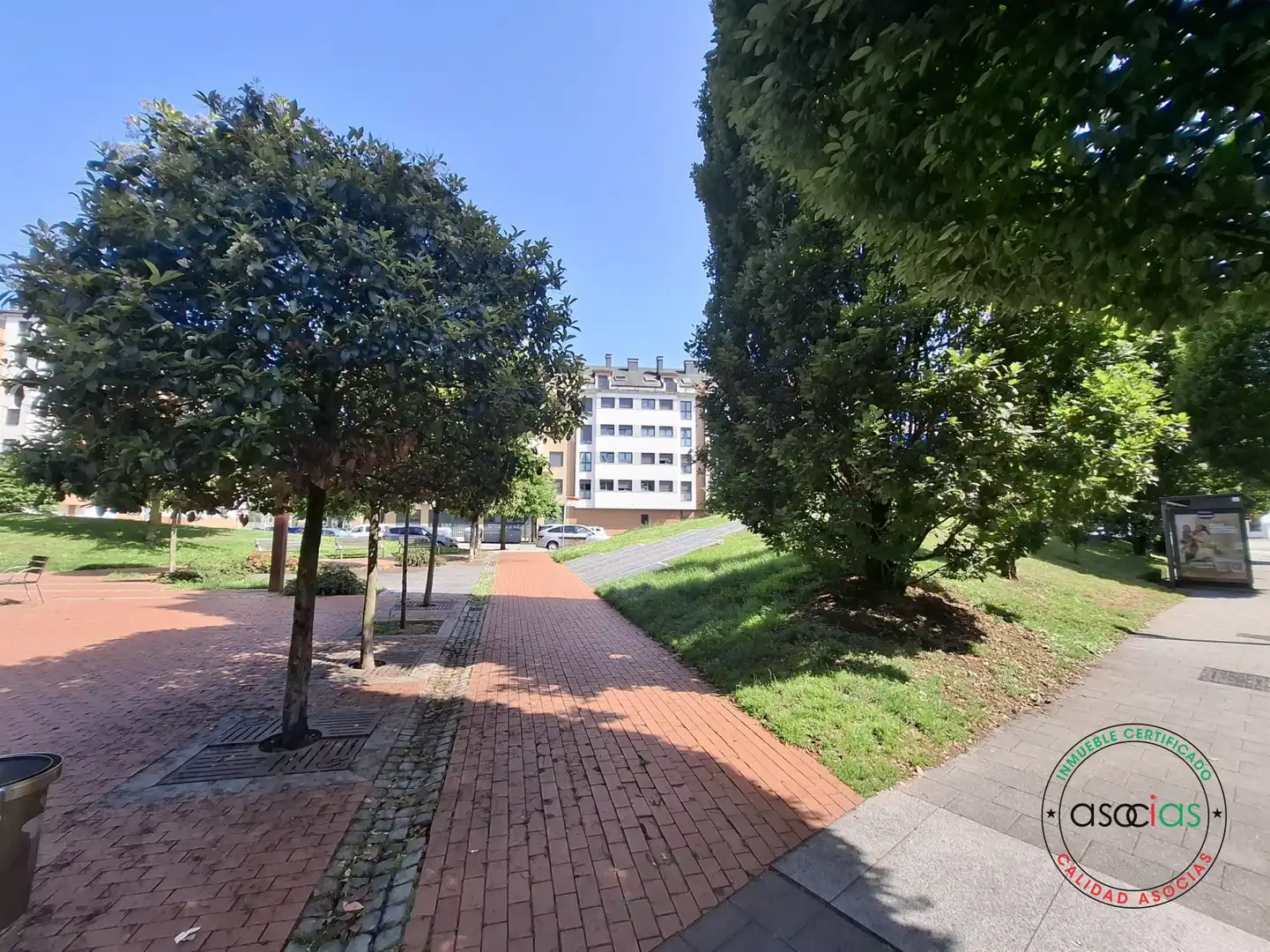 Vista exterior de Pis en venda en Gijón 