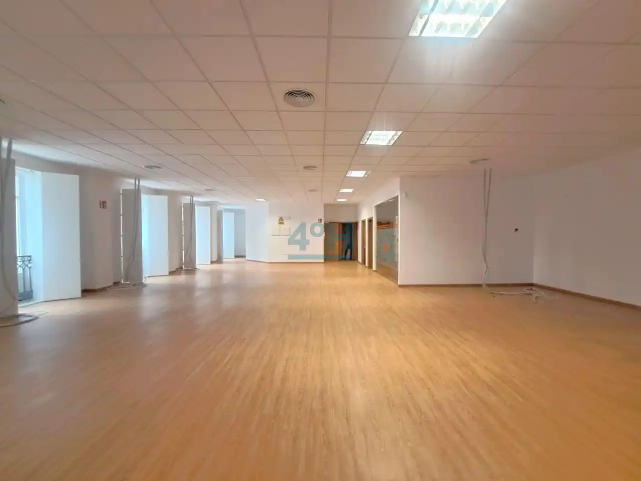 Oficina de lloguer a Mariñamansa