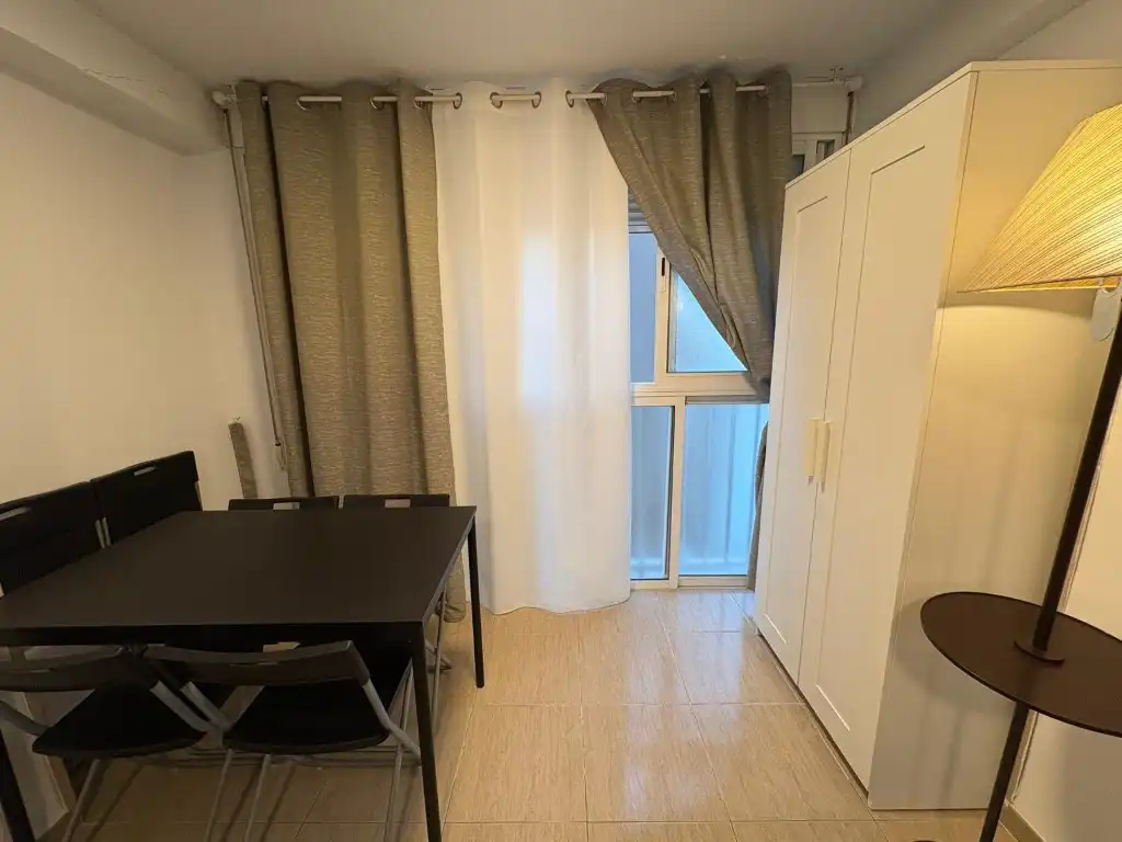 Habitación de Apartamento en venta en Valencia