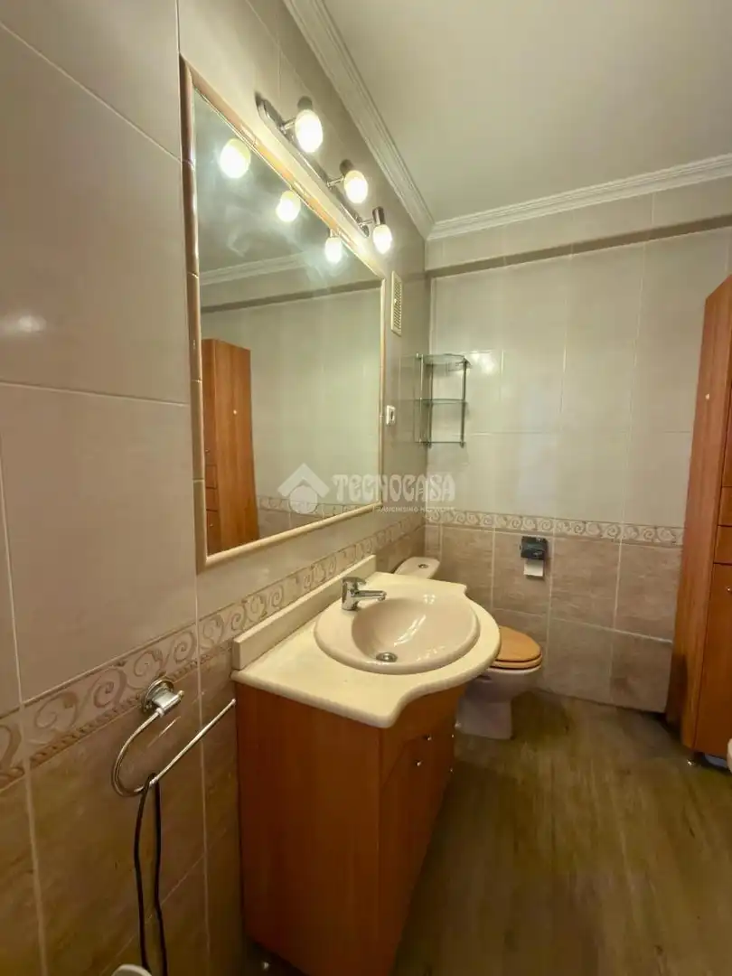 Baño de Piso en venta en Valdemoro con Calefacción y Trastero