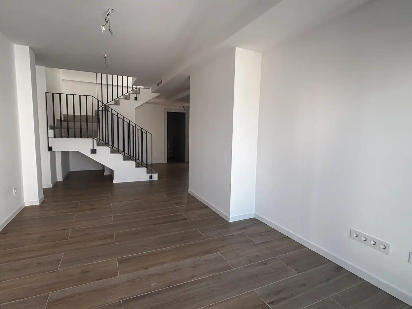 Dúplex con balcón en venta en Carrer de Linné 5, imagen 9