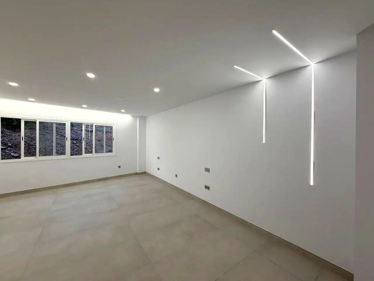 Piso de alquiler en San Bartolomé de Tirajana con Aire acondicionado, Terraza y Internet