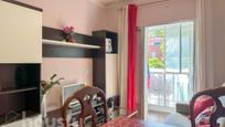 Bedroom of Flat for sale in  Madrid Capital