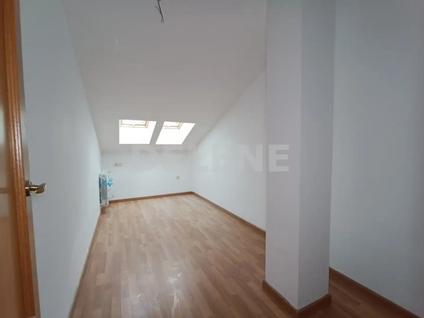 Dúplex en venta en Hellín con Calefacción, Parquet y Balcón