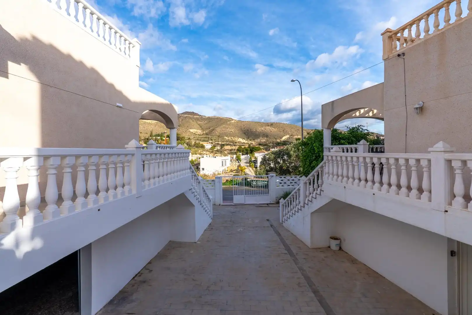 Villa mit Garten zum Verkauf in Calle de Torrevella, imagen 9