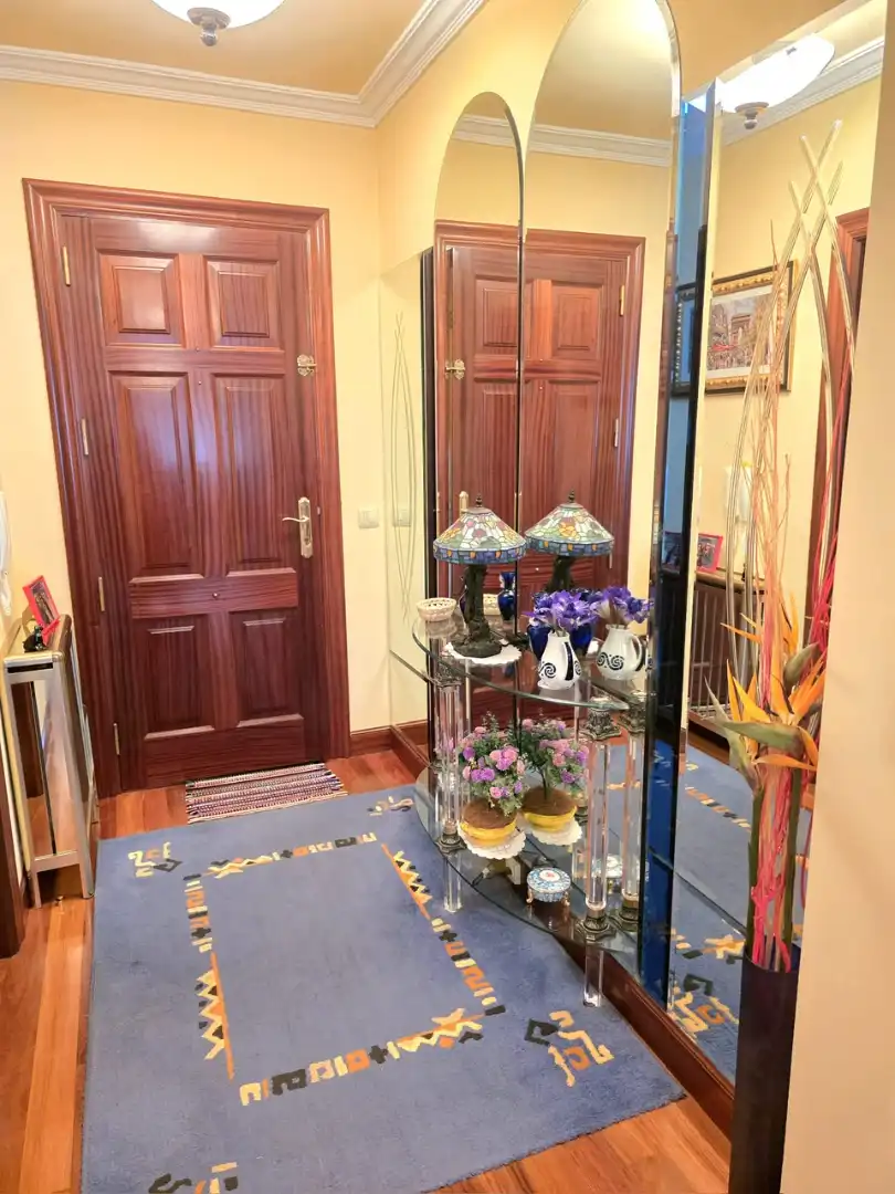 Casa adosada en venta en Castro-Urdiales con Calefacción, Jardín privado y Terraza