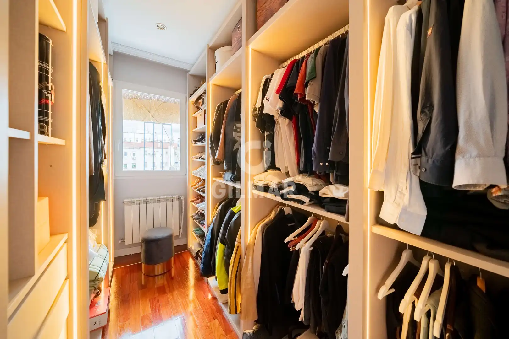 Habitación de Piso en venta en Madrid con Calefacción y Balcón
