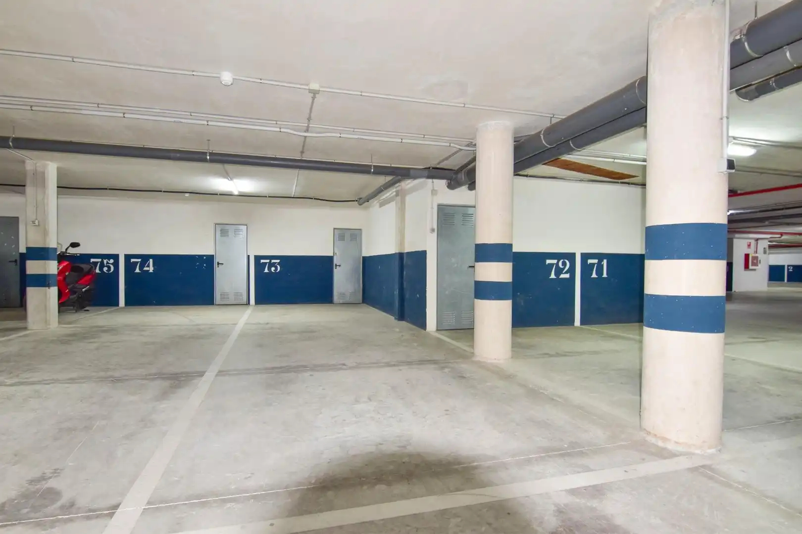 Parking of Apartments for sale in La Llosa  with Air Conditioner, Heating and Private garden