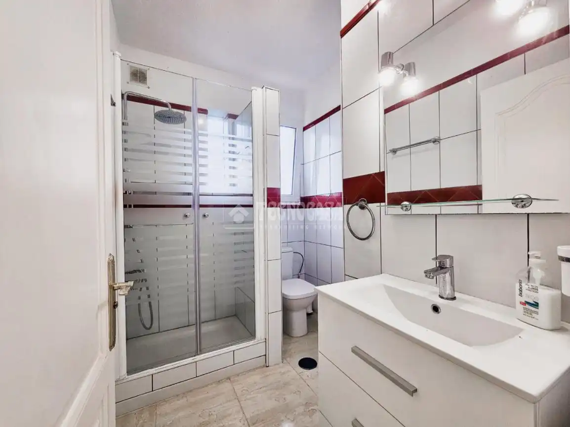 Bathroom of Houses for sale in La Orotava