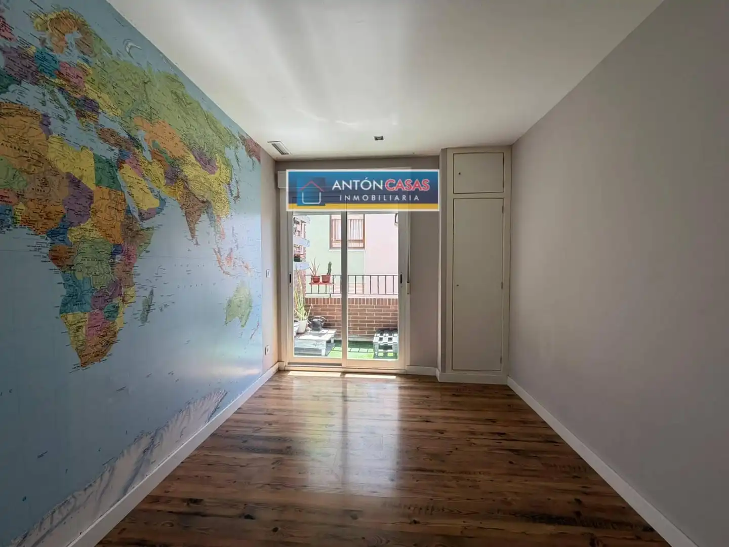 Bedroom of Flat for sale in Petrer  with Air Conditioner, Parquet flooring and Furnished
