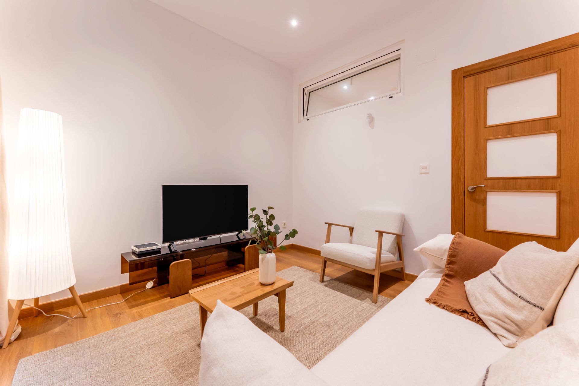 Sala de estar de Apartamento de alquiler en Donostia - San Sebastián  con Aire acondicionado, Calefacción y Parquet