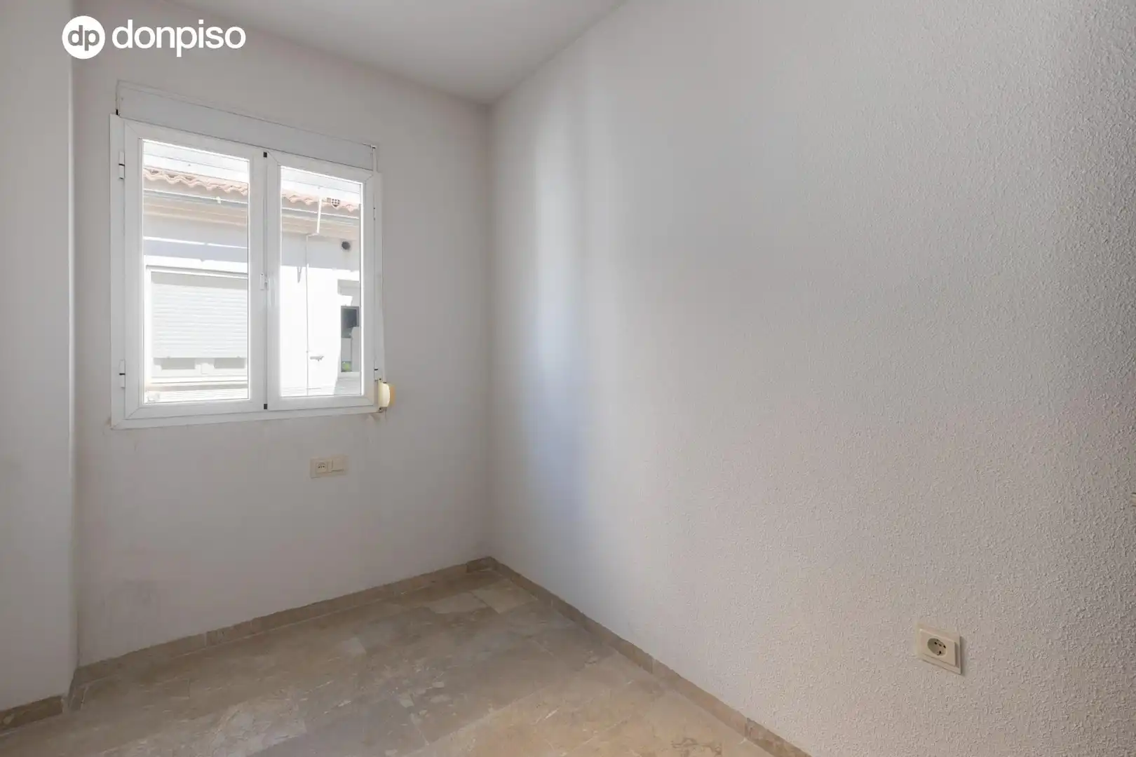 Piso con ascensor en venta en Avenida de Sierra Nevada 90, imagen 19