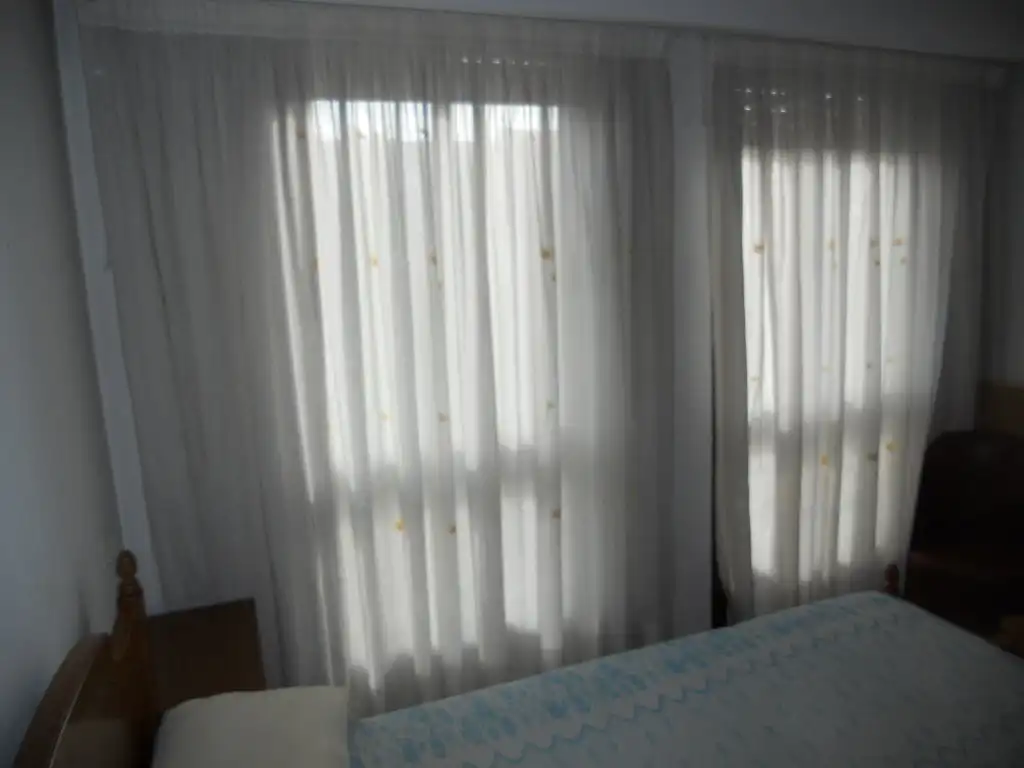 Habitación de Piso en venta en Ames con Calefacción, Trastero y Amueblado