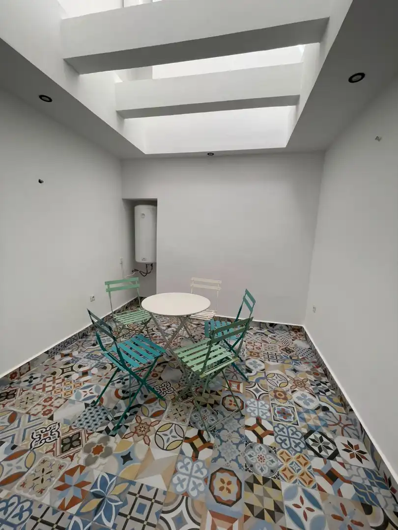 Wohnung zur Miete in Algeciras mit Klimaanlage, Heizung und Terrasse