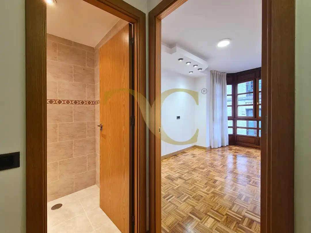 Dúplex en venta en Gijón  con Calefacción