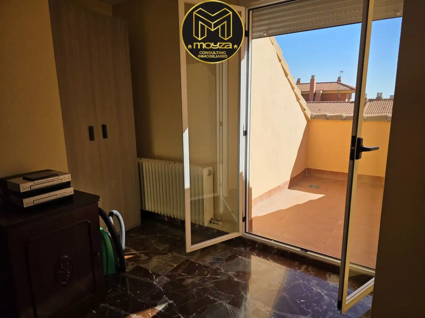 Terrassa de Dúplex en venda en Jaén amb Aire condicionat, Calefacció i Terrassa