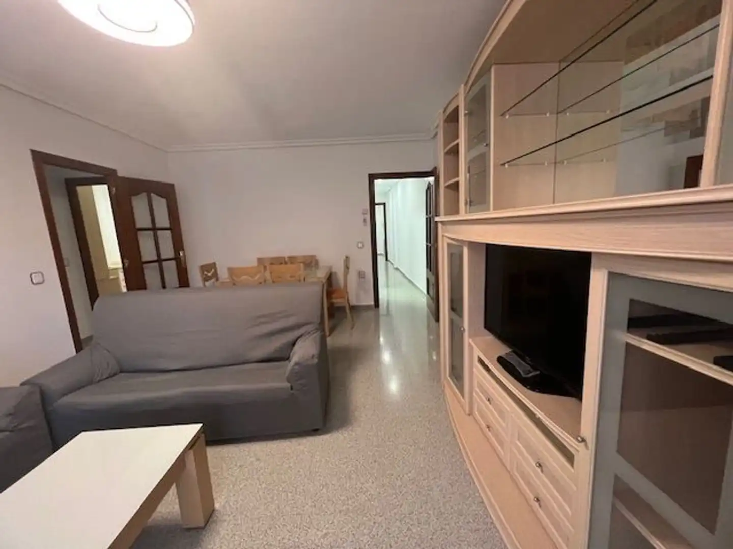 Flat with lift to rent in Avenida Primero de Mayo 94, imagen 9