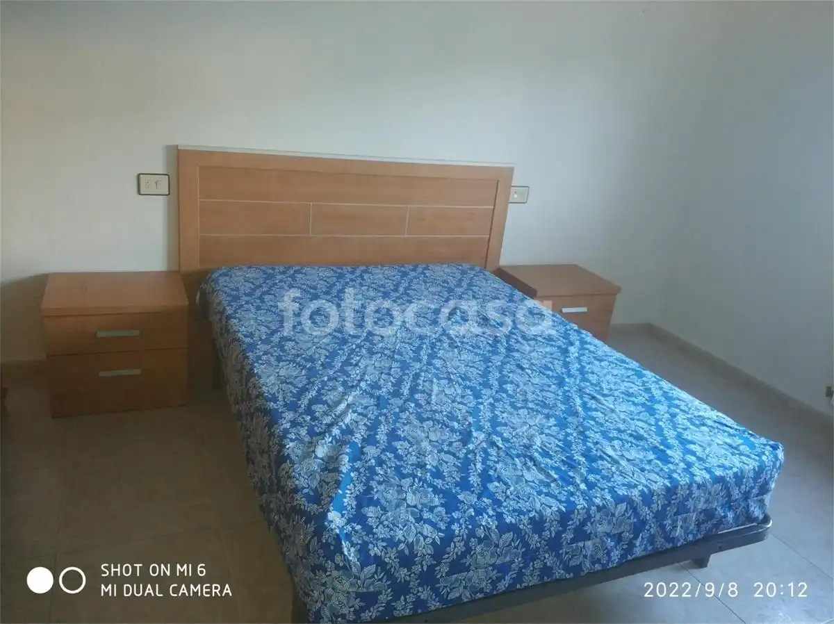 Habitación de Piso de alquiler en Ourense Capital  con Calefacción, Amueblado y Horno