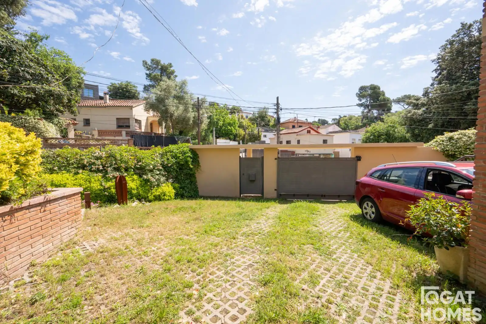 Exterior view of Houses for sale in Sant Cugat del Vallès  with Heating, Terrace and Storage room