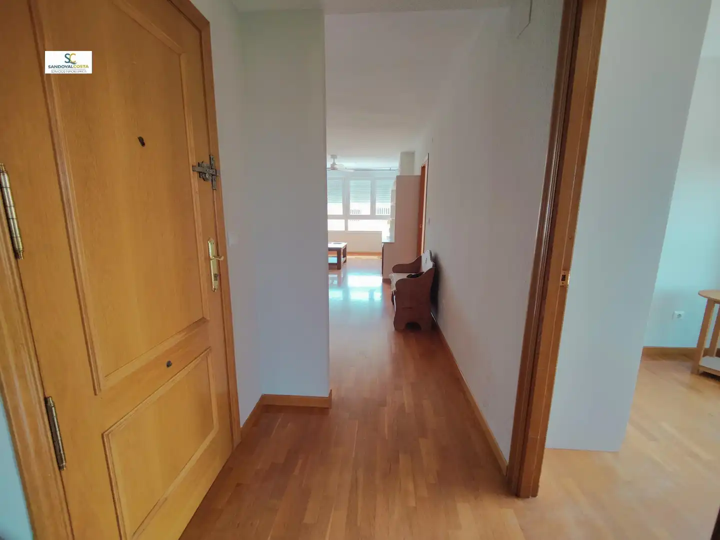 Piso de alquiler en Alicante / Alacant con Parquet y Piscina comunitaria