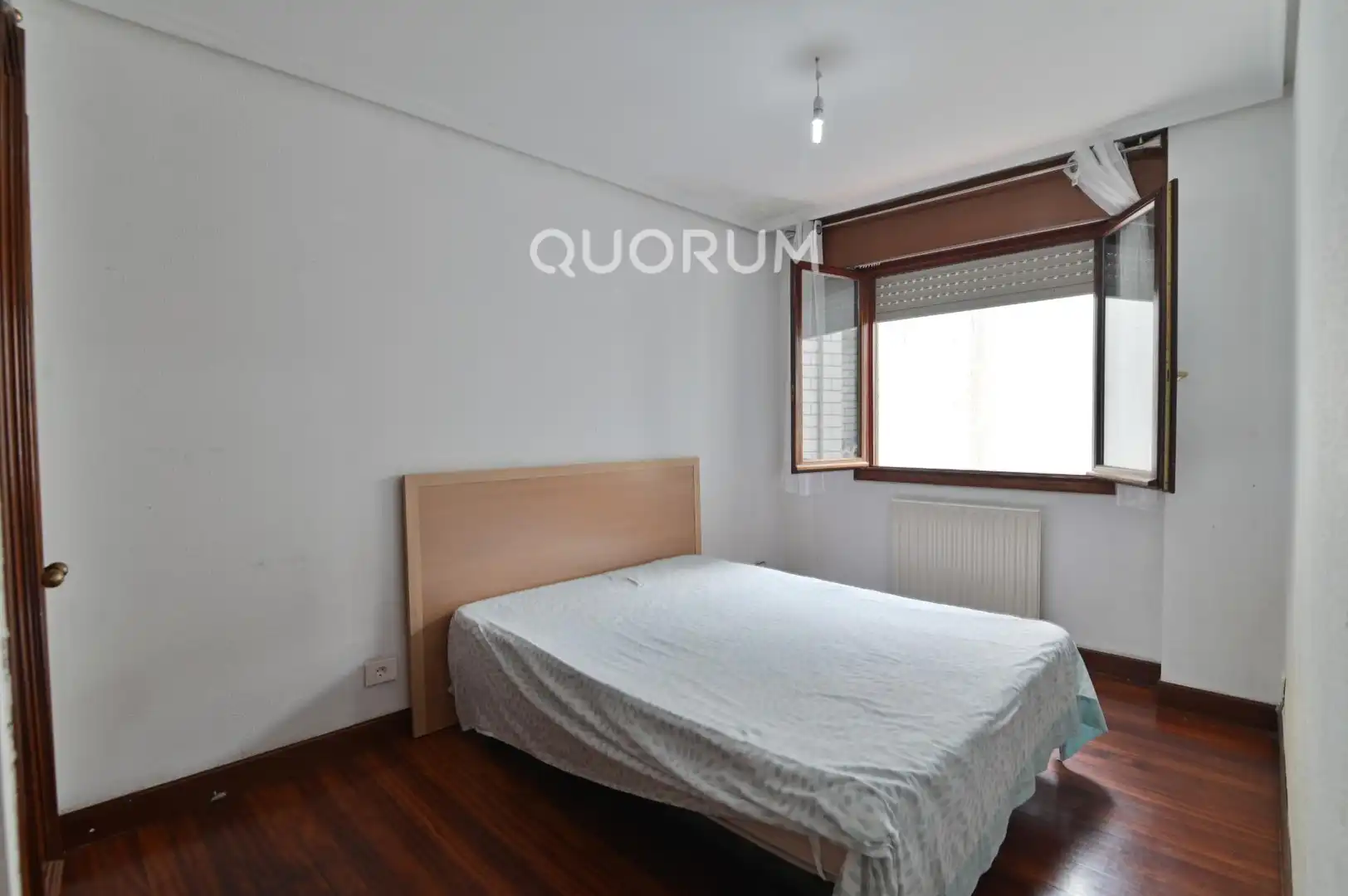 Habitación de Piso en venta en Bilbao  con Calefacción, Terraza y Trastero