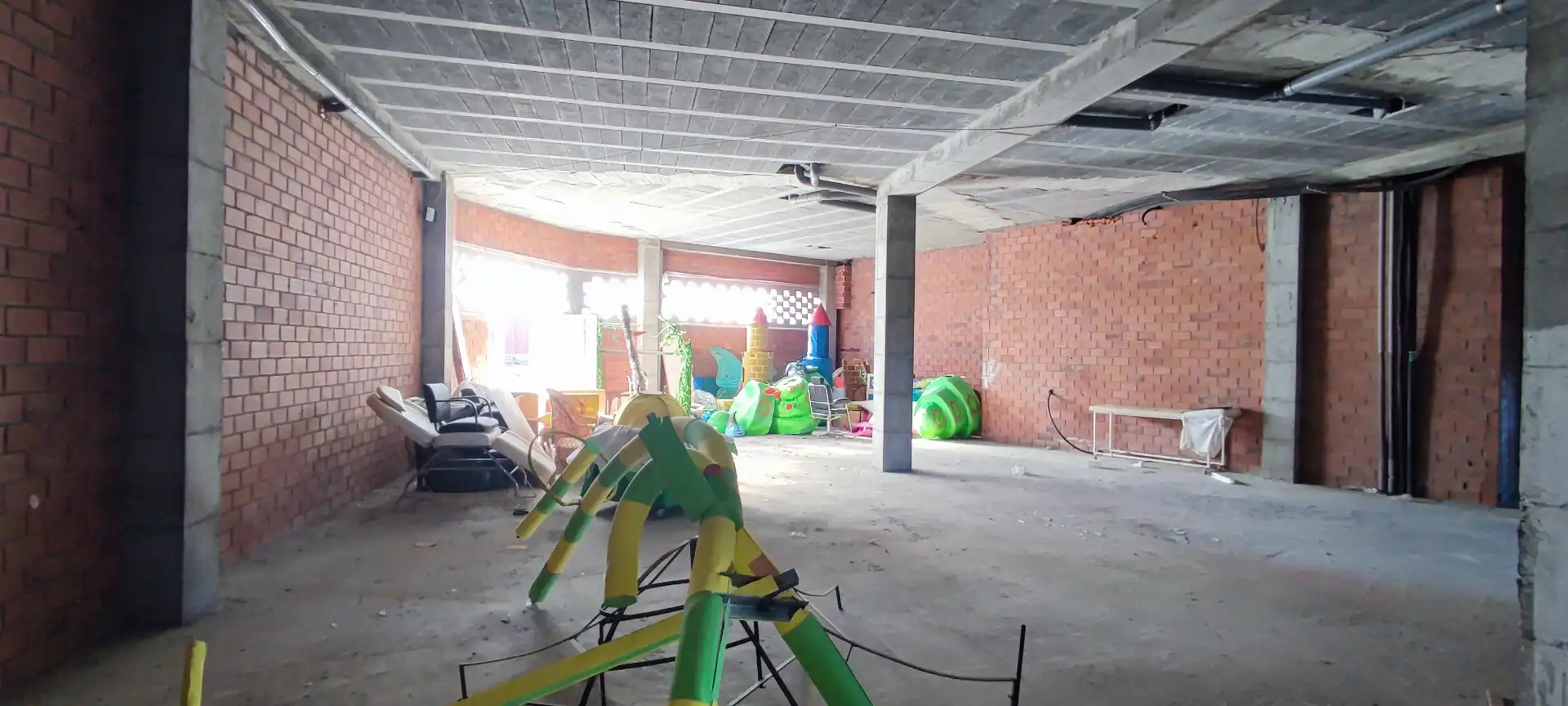 Gewerbefläche zum Verkauf in Rúa Álvaro Cunqueiro 8, imagen 6
