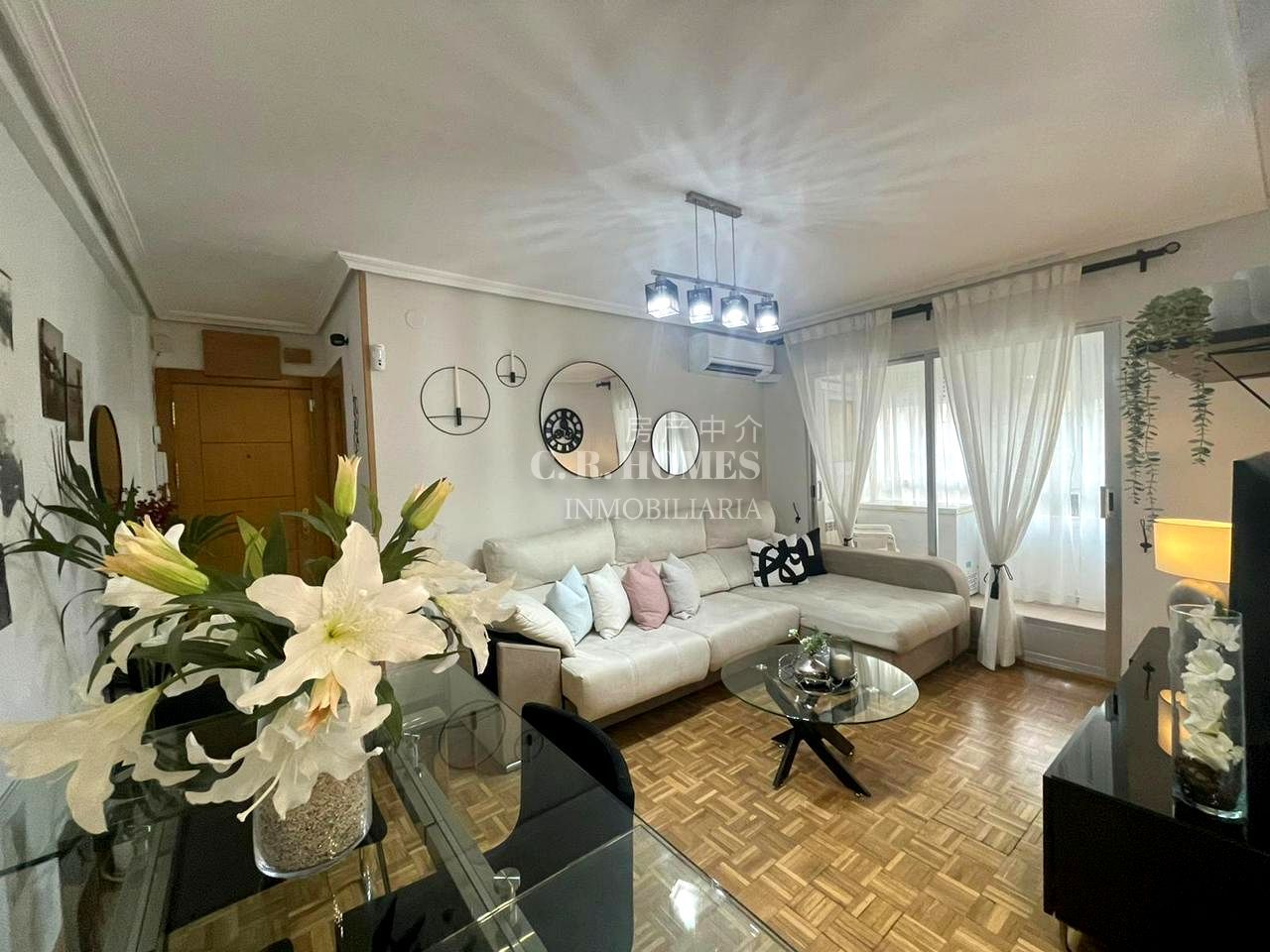 Living room of Flat for sale in Ciempozuelos  with Air Conditioner, Heating and Parquet flooring