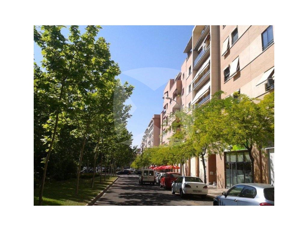 Exterior view of Attic to rent in Badajoz Capital  with Air Conditioner, Terrace and Furnished