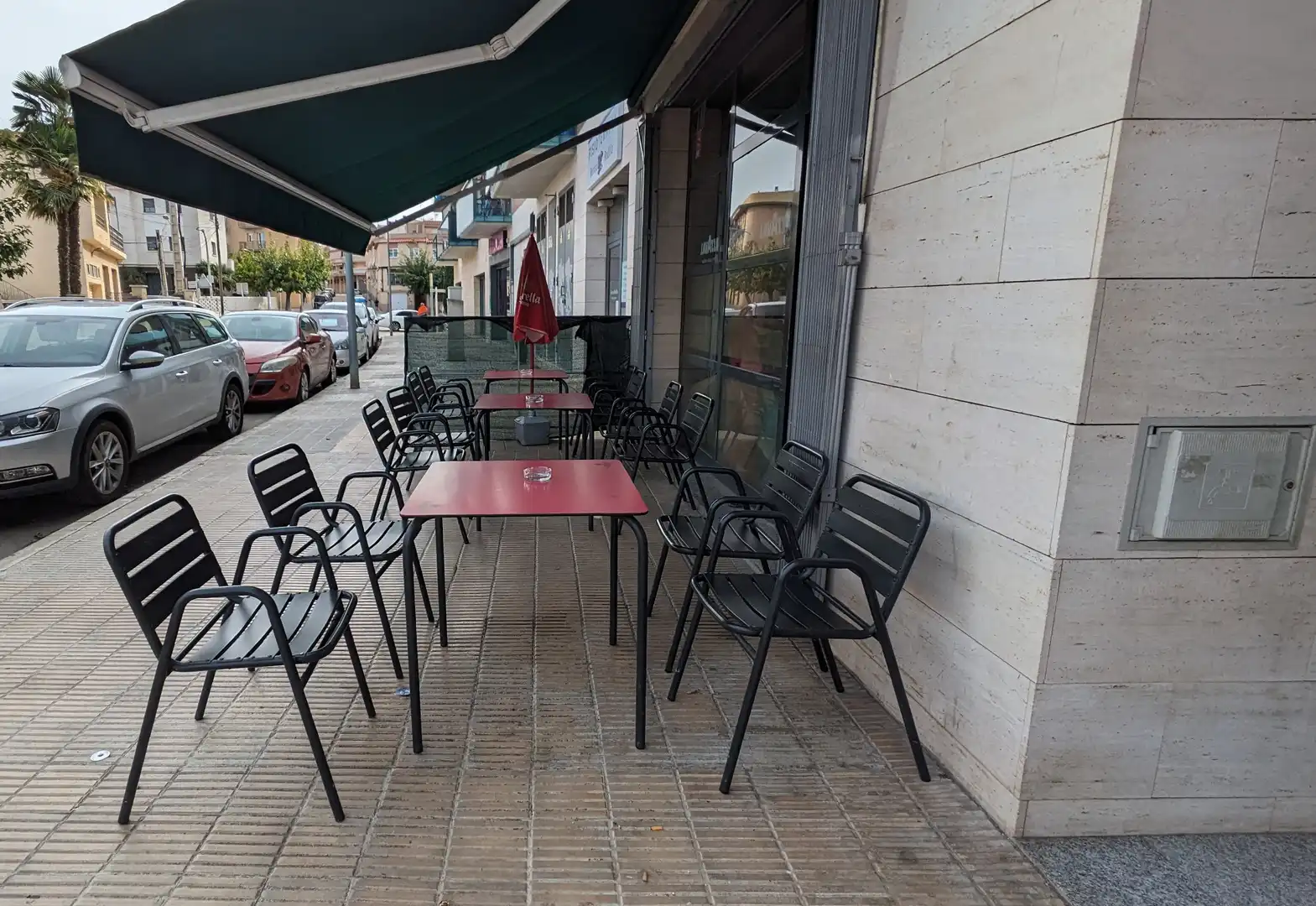 Local comercial en traspaso en Sant Jordi, imagen 2